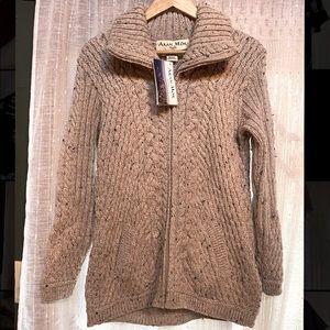 NWT Aran Mor 100% Merino Wool Sweater